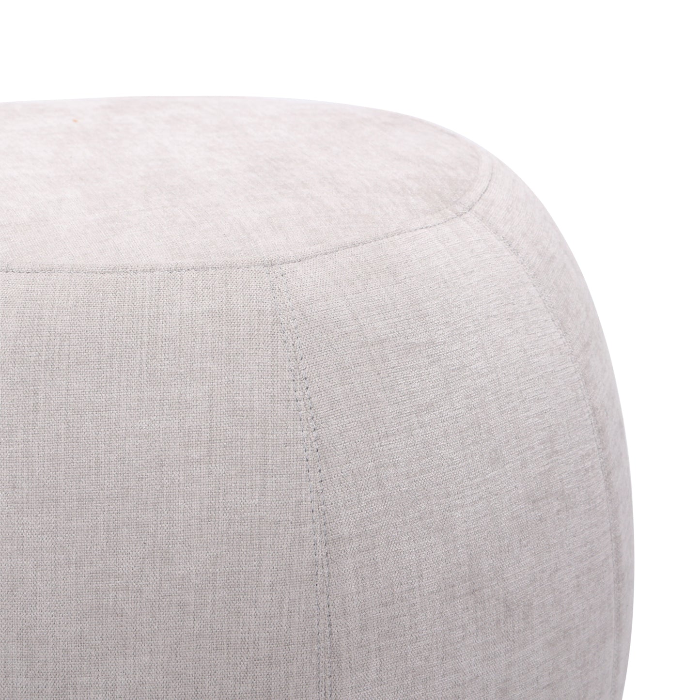 מרקם הבד האיכותי של ההדום “Milo” – תחושת רוך ואלגנטיות טבעית