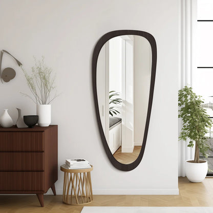 מראת גוף מעוצבת אמורפית עם מסגרת עץ 165x60 ס"מ – דגם Nool
