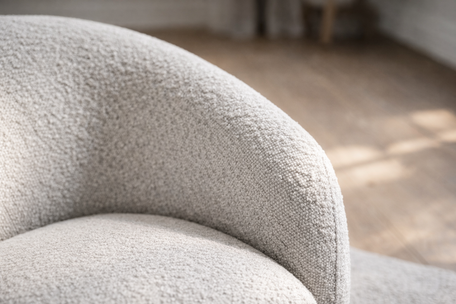 באנדל כורסה מסתובבת + הדום בוקלה Cloudy Hug Set