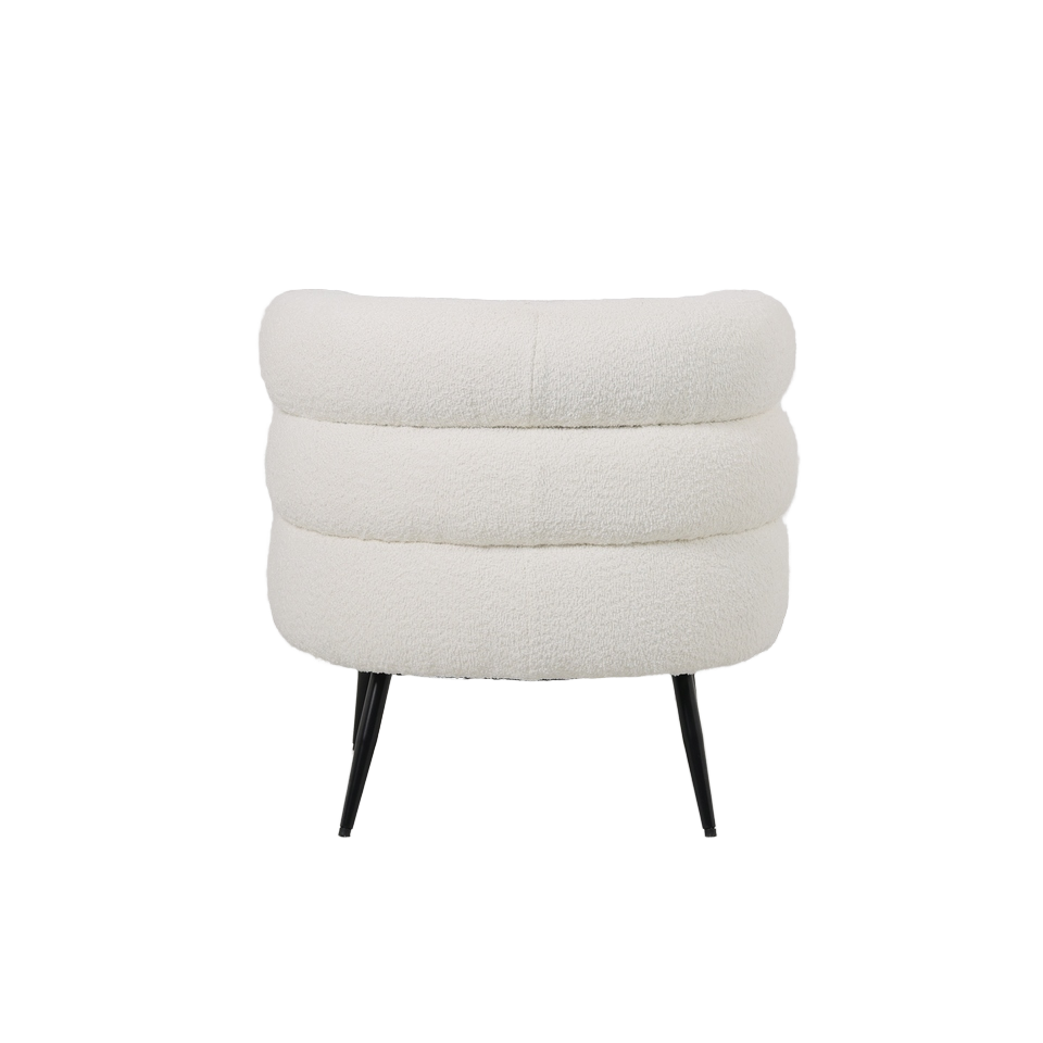 מבט אחורי על כורסה Velia – גב מרופד בשכבות בוקלה לבן שמנת ועיצוב מעוגל ונקי
