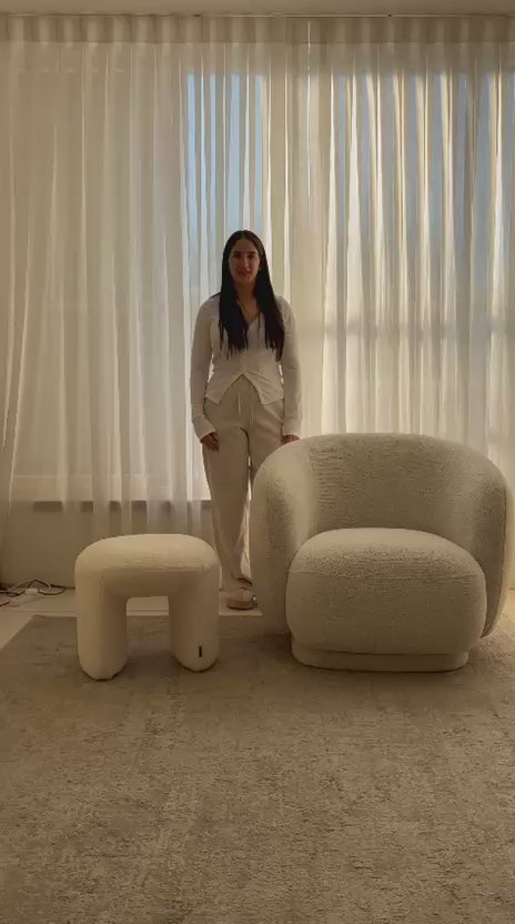 סרטון דף מוצר - באנדל כורסה מסתובבת + הדום בוקלה Cloudy Hug Set