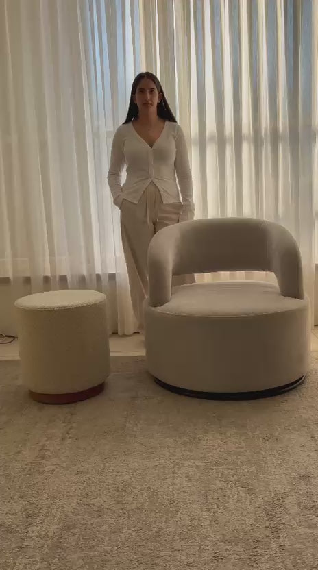 סרטון דף מוצר - באנדל כורסה מסתובבת + הדום בוקלה Flow Contrast Set